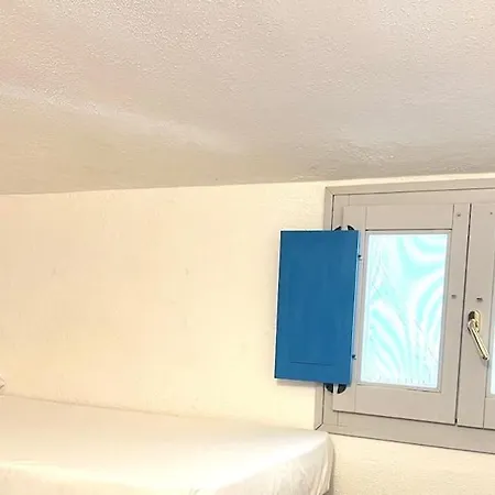 Lägenhet S&m, Large Apartment, Quiet Countryside *