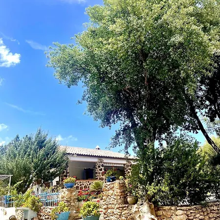 S&m, Large Apartment, Quiet Countryside *